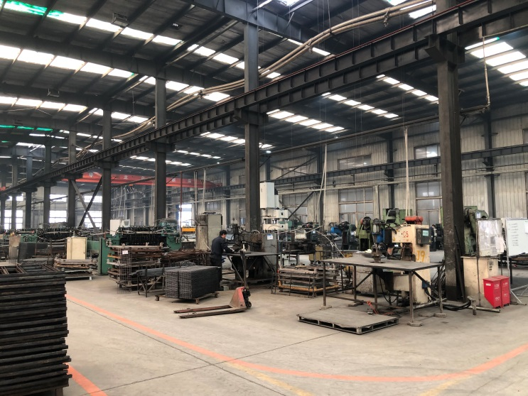 焊筋設備區(qū)